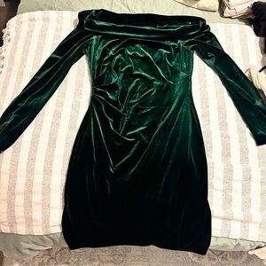 Eliza J Green Velvet Long Sleeve Dress